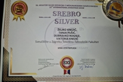 INOVA-2026-Srebrna-Mini-centrifuga