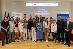NeuroData-prof.-dr.-sc.-Mario-Cifrek-i-studenti-1-scaled