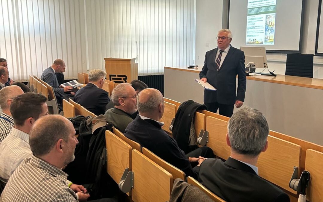 Održan okrugli stol s panel raspravom pod naslovom „Energetska tranzicija i dekarbonizacija“